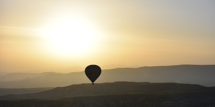 The 10 Best Unique Travel Experiences in 2026